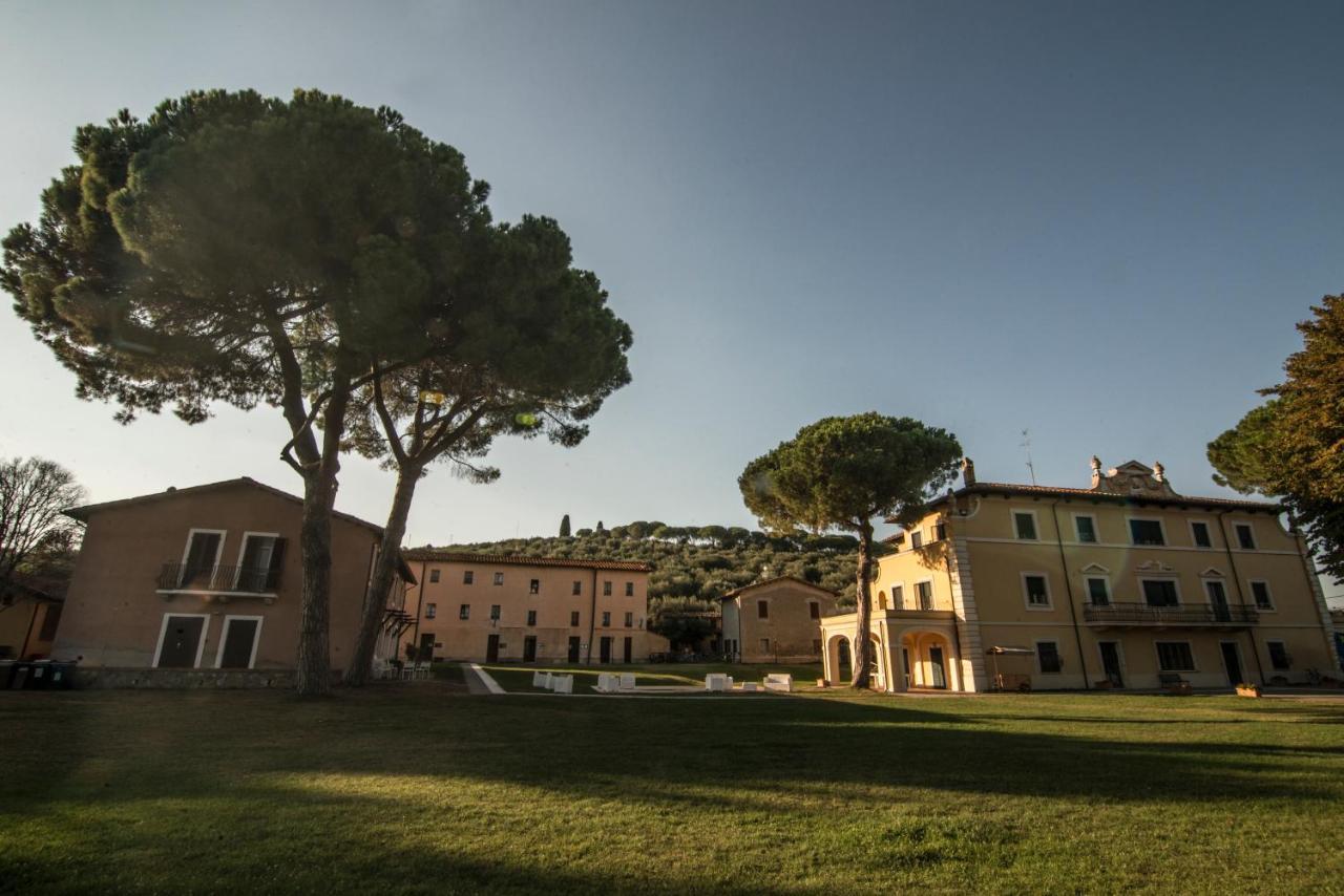 Isola Polvese Resort Castiglione del Lago Exterior foto